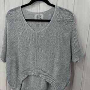 Light Gray Knit V-Neck Short Sleeve Sweater Brand Bazar